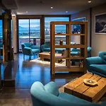 Hotel Everness & 4*