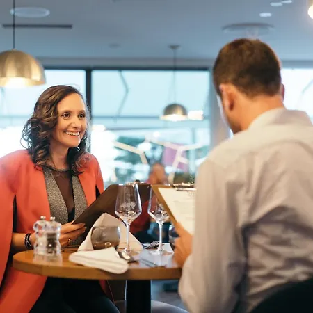 Everness & Chavannes-de-Bogis