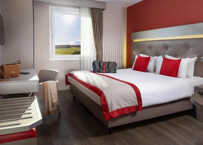 Everness & シャヴァンヌ・ド・ボジ