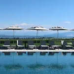 Everness & Otel Chavannes-de-Bogis