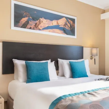 Otel Everness & 4*