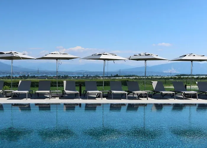 Everness & Hotel Chavannes-de-Bogis